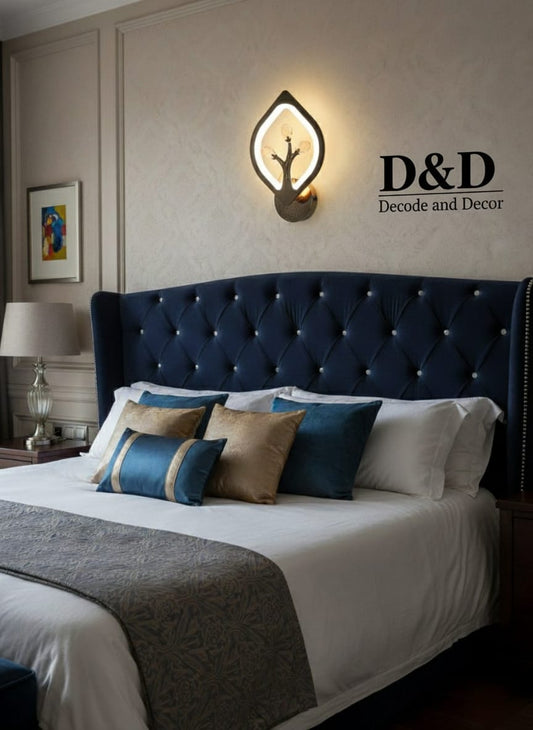 D&D Vega LED Wall Light – Classic Series